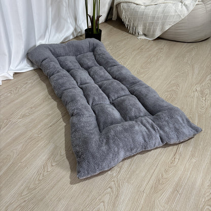 Large Dog Bed Mat Double Sided Winter Warm Sleeping Pad For Golden Retriever
