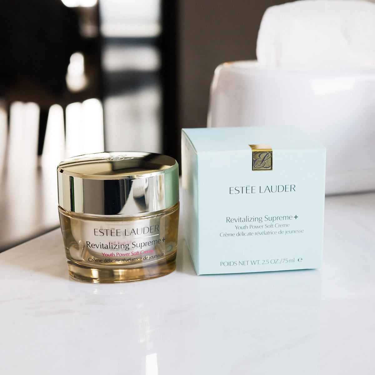 Estée Lauder Revitalizing Supreme+ Youth Power Soft Cream